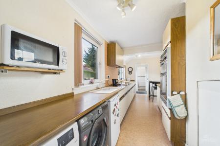 3 bedroom Semi-detached house for sale in Marsh Lane, Barton-upon-Humber, North Lincolnshire, DN18