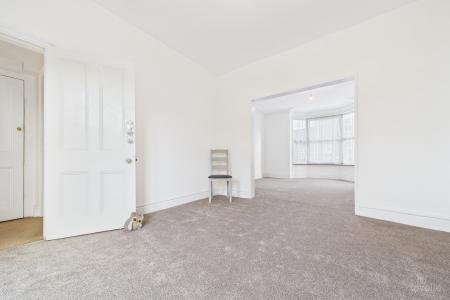 3 bedroom Semi-detached house for sale in Marsh Lane, Barton-upon-Humber, North Lincolnshire, DN18