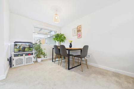 3 bedroom Semi-detached house for sale in Orchard Close, Barton-upon-Humber, North Lincolnshire, DN18
