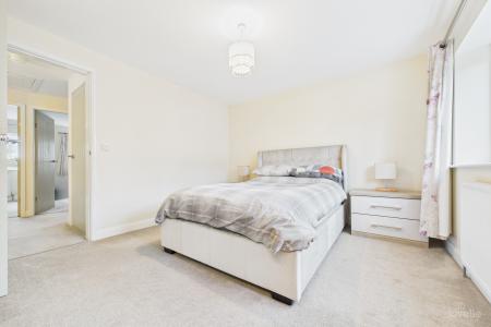 3 bedroom Semi-detached house for sale in The Square, Goxhill, North Lincolnshire, DN19