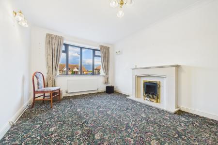 2 bedroom Semi-detached house for sale in Sands Lane, South Ferriby, North Lincolnshire, DN18