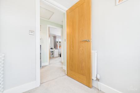 3 bedroom End of terrace house for sale in Mill View, Barton-upon-Humber, North Lincolnshire, DN18