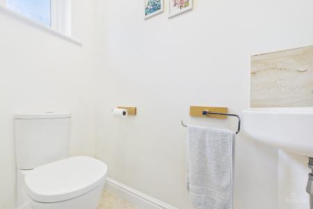 3 bedroom Detached house for sale in Clipson Crest, Barton-upon-Humber, North Lincolnshire, DN18