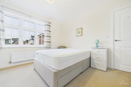 3 bedroom Detached house for sale in Clipson Crest, Barton-upon-Humber, North Lincolnshire, DN18