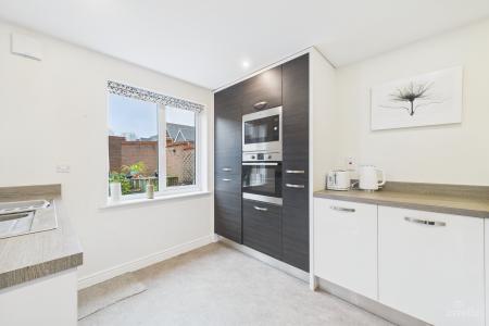 3 bedroom Detached house for sale in Clipson Crest, Barton-upon-Humber, North Lincolnshire, DN18