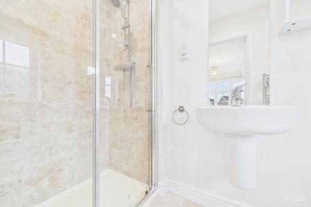 3 bedroom Detached house for sale in Clipson Crest, Barton-upon-Humber, North Lincolnshire, DN18