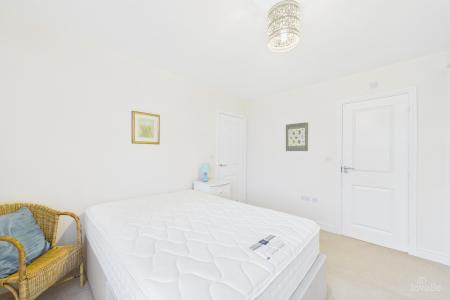 3 bedroom Detached house for sale in Clipson Crest, Barton-upon-Humber, North Lincolnshire, DN18