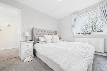 3 bedroom Semi-detached house for sale in Hedgerow Close, Barrow-upon-Humber, North Lincolnshire, DN19