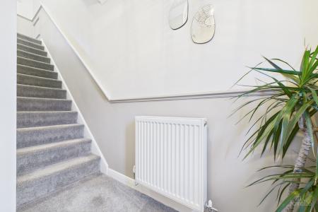 3 bedroom Semi-detached house for sale in Simpson Close, Barrow-upon-Humber, North Lincolnshire, DN19