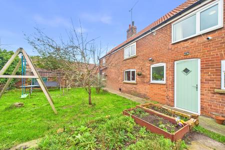 4 bedroom Detached house for sale in Church Street, Goxhill, North Lincolnshire, DN19