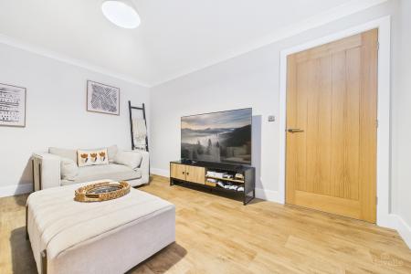 3 bedroom Terraced House for sale in Minerva Walk, Barton-upon-Humber, North Lincolnshire, DN18