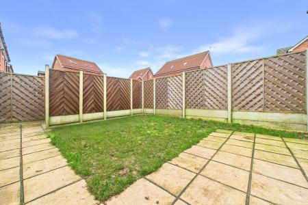 3 bedroom Terraced House for sale in Minerva Walk, Barton-upon-Humber, North Lincolnshire, DN18
