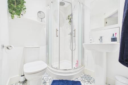 3 bedroom Terraced House for sale in Minerva Walk, Barton-upon-Humber, North Lincolnshire, DN18