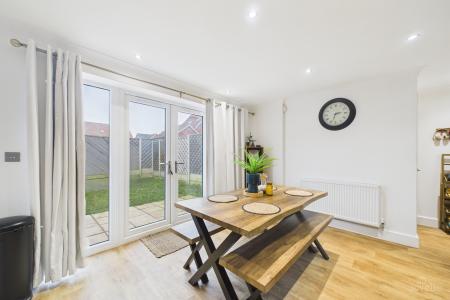 3 bedroom Terraced House for sale in Minerva Walk, Barton-upon-Humber, North Lincolnshire, DN18