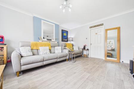 3 bedroom Link detached house for sale in Manilla Lane, Barton-upon-Humber, North Lincolnshire, DN18