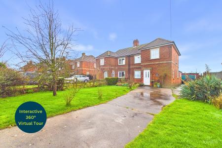 3 bedroom Semi-detached house for sale in Barrow Road, New Holland, North Lincolnshire, DN19