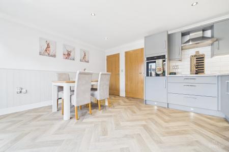 3 bedroom Semi-detached house for sale in Canberra View, Barton-upon-Humber, North Lincolnshire, DN18