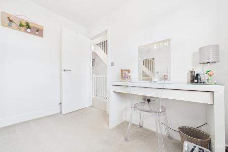 3 bedroom Semi-detached house for sale in Canberra View, Barton-upon-Humber, North Lincolnshire, DN18