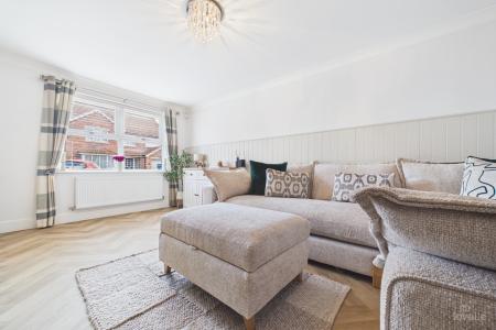 3 bedroom Semi-detached house for sale in Canberra View, Barton-upon-Humber, North Lincolnshire, DN18