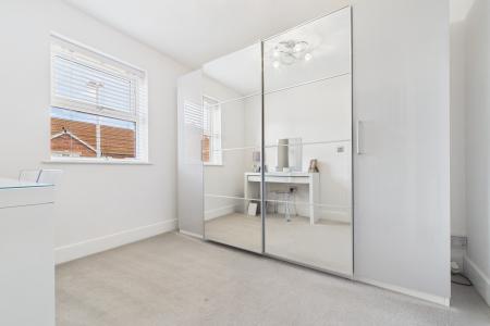 3 bedroom Semi-detached house for sale in Canberra View, Barton-upon-Humber, North Lincolnshire, DN18