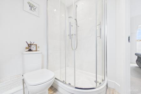 3 bedroom Semi-detached house for sale in Canberra View, Barton-upon-Humber, North Lincolnshire, DN18