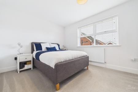 3 bedroom Semi-detached house for sale in Canberra View, Barton-upon-Humber, North Lincolnshire, DN18