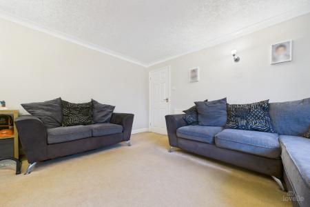 3 bedroom Semi-detached house for sale in Walker Drive, Winterton, North Lincolnshire, DN15