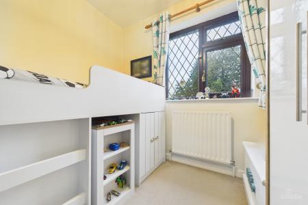 3 bedroom Semi-detached house for sale in Walker Drive, Winterton, North Lincolnshire, DN15