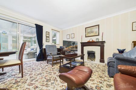 3 bedroom Semi-detached house for sale in Pitman Avenue, Barton-upon-Humber, North Lincolnshire, DN18