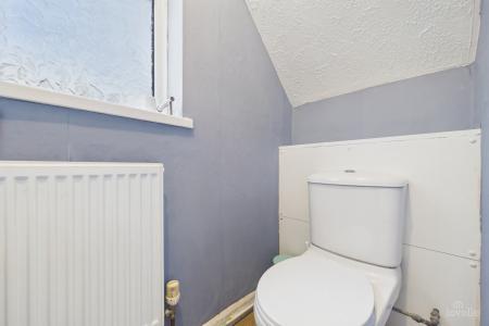 3 bedroom Semi-detached house for sale in Overton Court, Barton-upon-Humber, North Lincolnshire, DN18