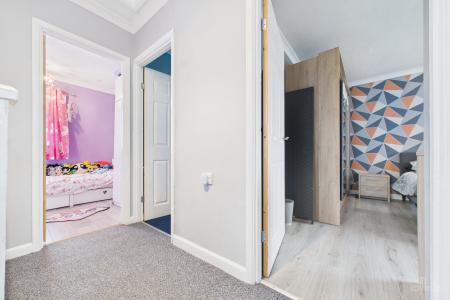 3 bedroom Semi-detached house for sale in Overton Court, Barton-upon-Humber, North Lincolnshire, DN18