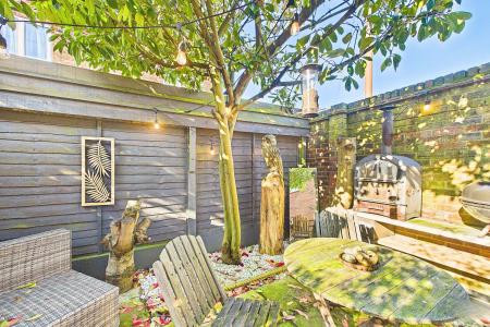 3 bedroom Detached house for sale in Church Side, Goxhill, North Lincolnshire, DN19