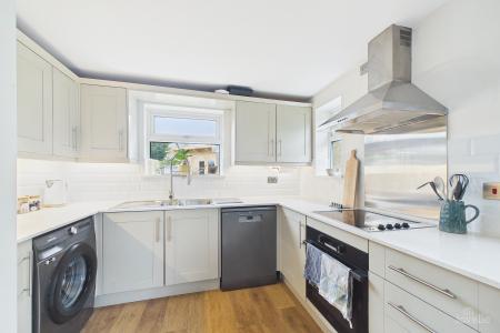 3 bedroom Semi-detached house for sale in Abbeygarth Villas Thorn Lane, Goxhill, North Lincolnshire, DN19