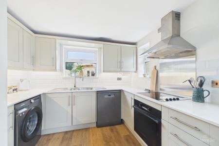 3 bedroom Semi-detached house for sale in Thorn Lane, Goxhill, North Lincolnshire, DN19