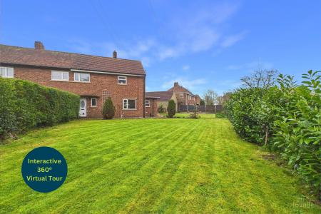 3 bedroom Semi-detached house for sale in Abbeygarth Villas Thorn Lane, Goxhill, North Lincolnshire, DN19