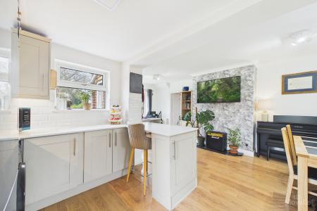 3 bedroom Semi-detached house for sale in Abbeygarth Villas Thorn Lane, Goxhill, North Lincolnshire, DN19