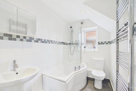 1 bedroom End of terrace house for sale in Anchor Village, Pasture Road, Barton-upon-Humber, North Lincolnshire, DN18