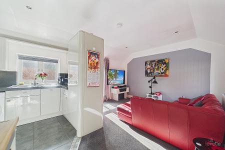 1 bedroom End of terrace house for sale in Anchor Village, Pasture Road, Barton-upon-Humber, North Lincolnshire, DN18