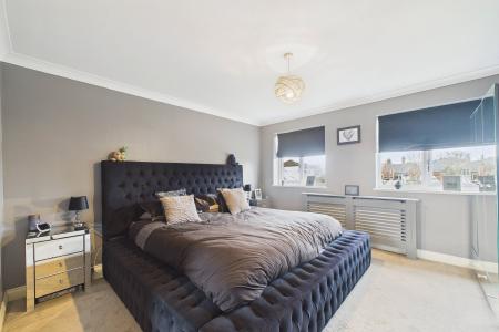 4 bedroom Detached house for sale in Evergreen Close, Goxhill, North Lincolnshire, DN19