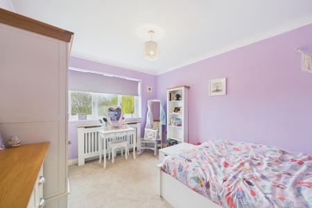 4 bedroom Detached house for sale in Evergreen Close, Goxhill, North Lincolnshire, DN19