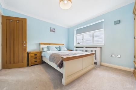 4 bedroom Detached house for sale in Evergreen Close, Goxhill, North Lincolnshire, DN19