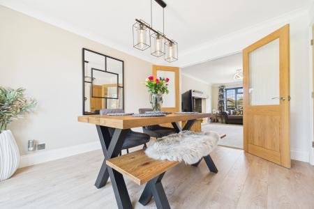 4 bedroom Detached house for sale in Wolsey Drive, Barrow-upon-Humber, North Lincolnshire, DN19