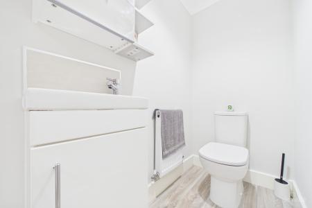 2 bedroom Semi-detached house for sale in Bayleaf Lane, Barton-upon-Humber, North Lincolnshire, DN18