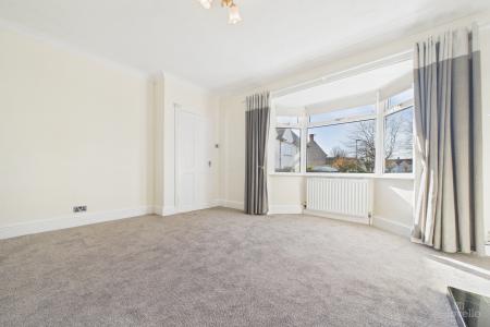 3 bedroom Semi-detached house for sale in Tofts Road, Barton-upon-Humber, North Lincolnshire, DN18