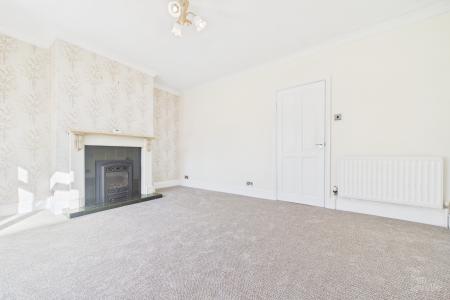 3 bedroom Semi-detached house for sale in Tofts Road, Barton-upon-Humber, North Lincolnshire, DN18