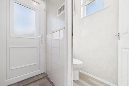 3 bedroom Semi-detached house for sale in Tofts Road, Barton-upon-Humber, North Lincolnshire, DN18