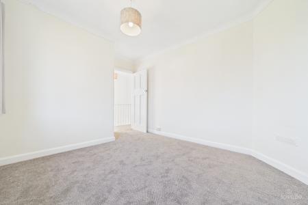 3 bedroom Semi-detached house for sale in Tofts Road, Barton-upon-Humber, North Lincolnshire, DN18