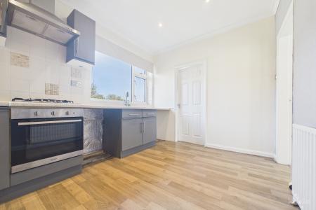 3 bedroom Semi-detached house for sale in Tofts Road, Barton-upon-Humber, North Lincolnshire, DN18