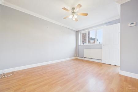 2 bedroom Terraced House for sale in Forge Crescent, Ulceby, North Lincolnshire, DN39