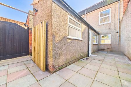 2 bedroom Terraced House for sale in Hungate, Barton-upon-Humber, North Lincolnshire, DN18